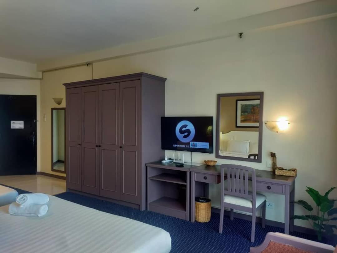 17 Jazz Sweet Beachfront Resort Tanjung Bungah  Exteriör bild